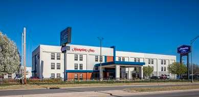 Hampton Inn Hutchinson