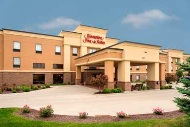 Hampton Inn & Suites