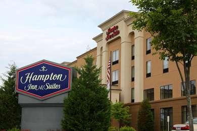 Hampton Inn & Suites