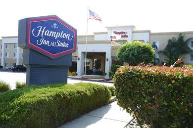 Hampton Inn & Suites