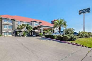 La Quinta Inn & Suites Corpus Christi Airport
