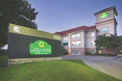 La Quinta by Wyndham-Houston Clay Road