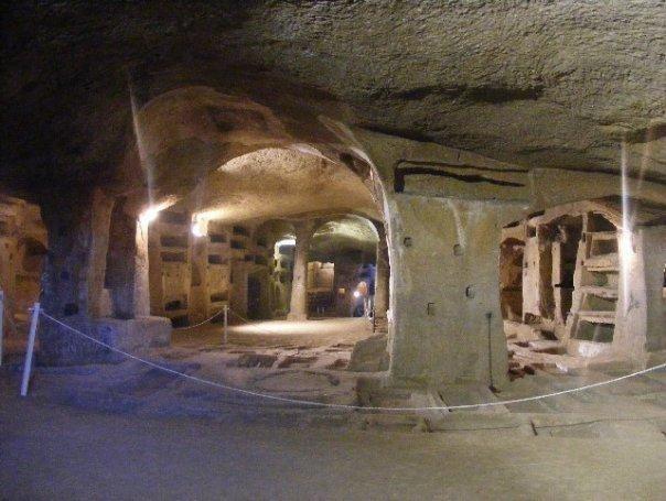 Catacombs of San Gennaro (Catacombe di San Gennaro)