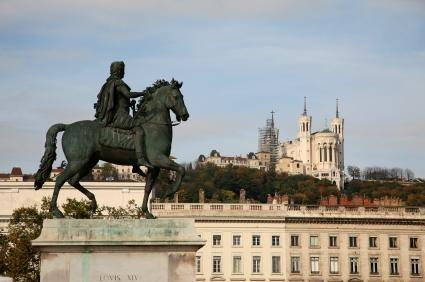 Bellecour Square (Place Bellecour)