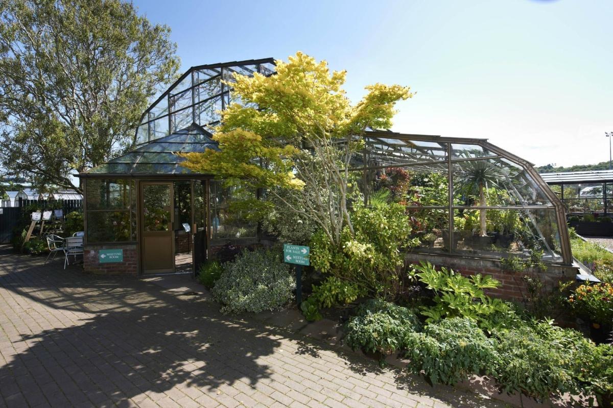 Inverness Botanic Gardens (Floral Hall)