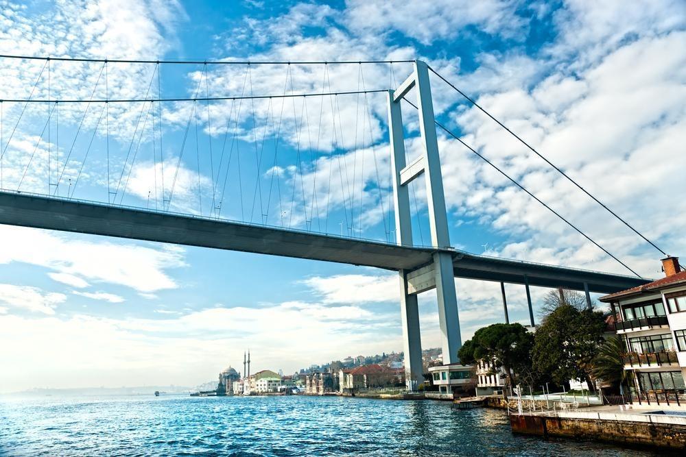 Bosphorus Bridge (Bogazici Koprusu)