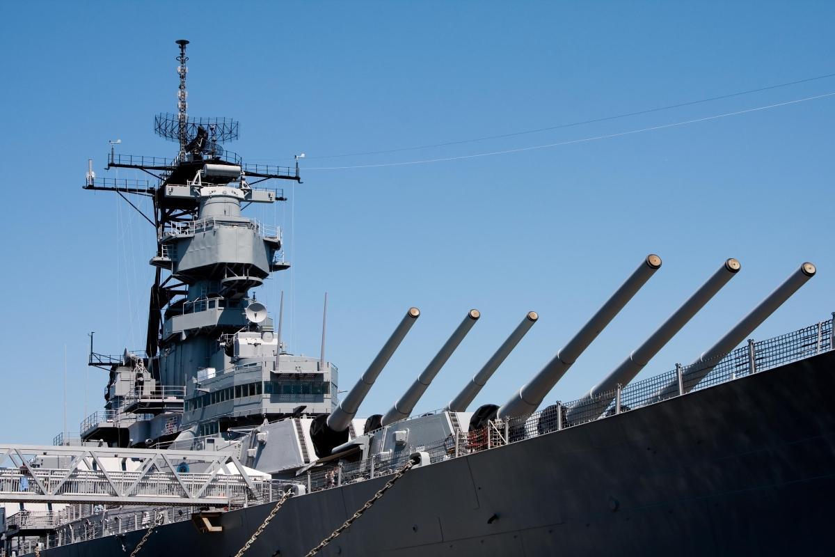 Pacific Battleship Center - Battleship IOWA Museum