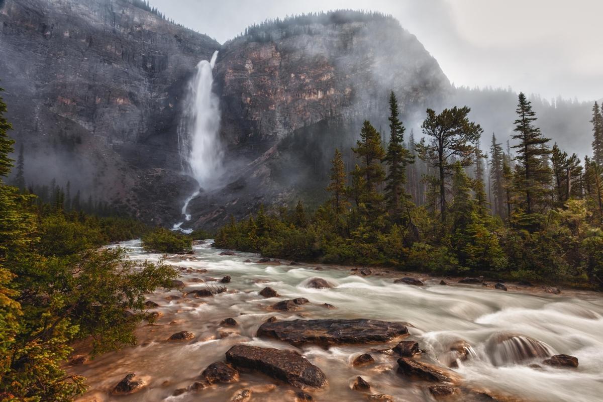 Takakkaw Falls