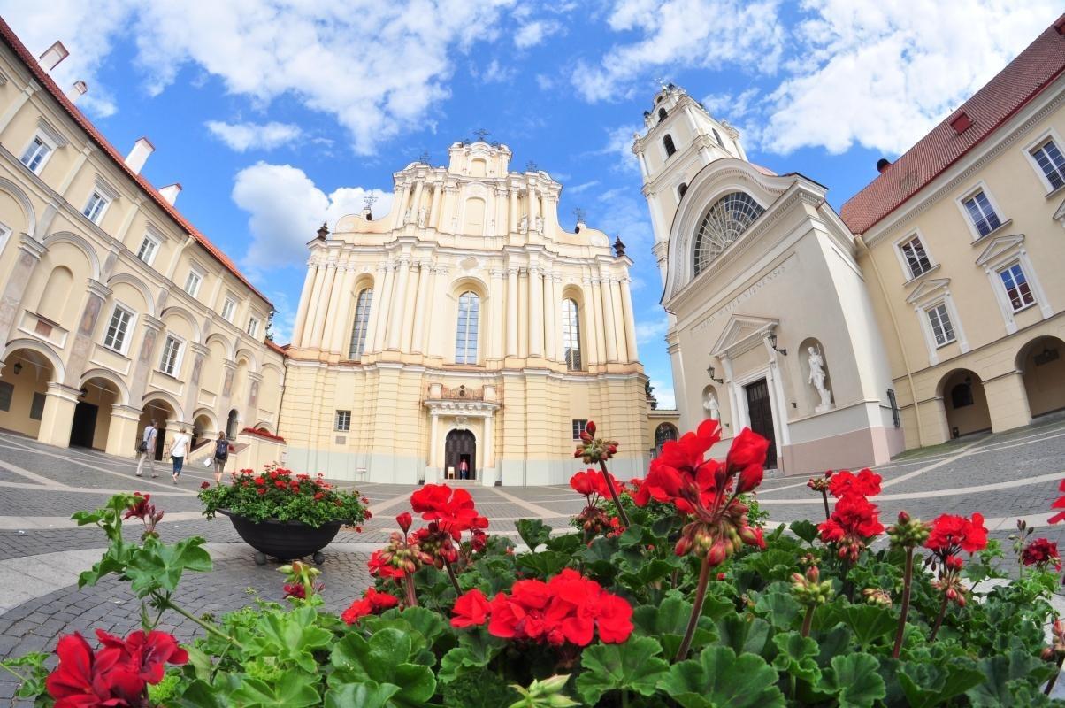 Vilnius University (Vilniaus Universitetas)