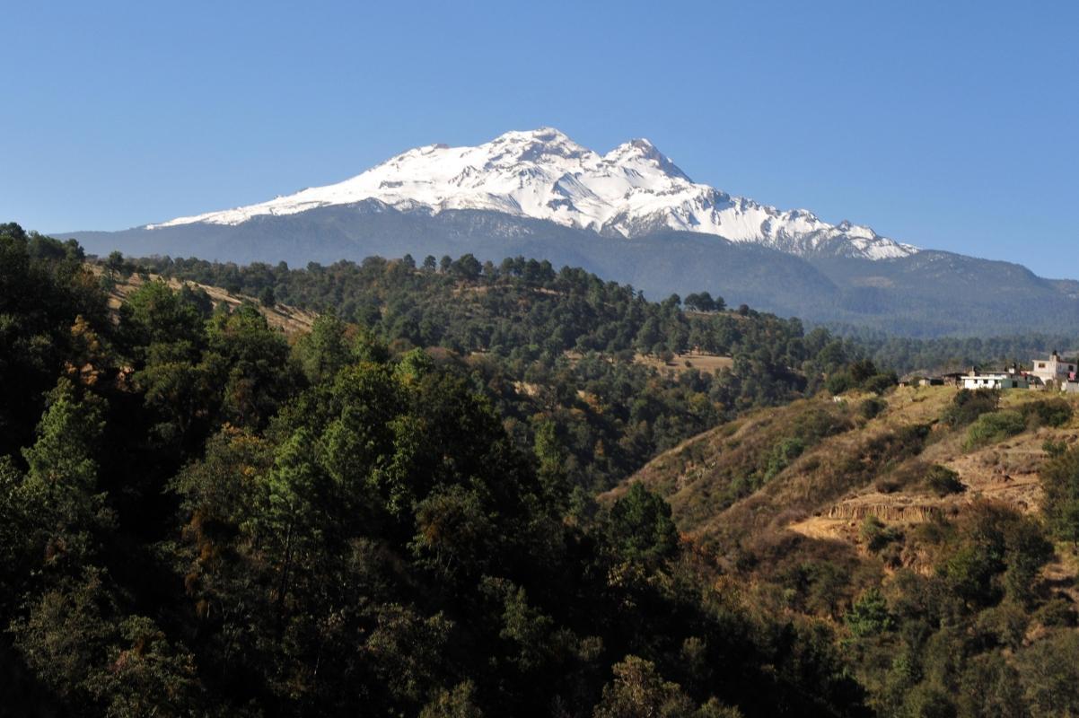 Iztaccihuatl