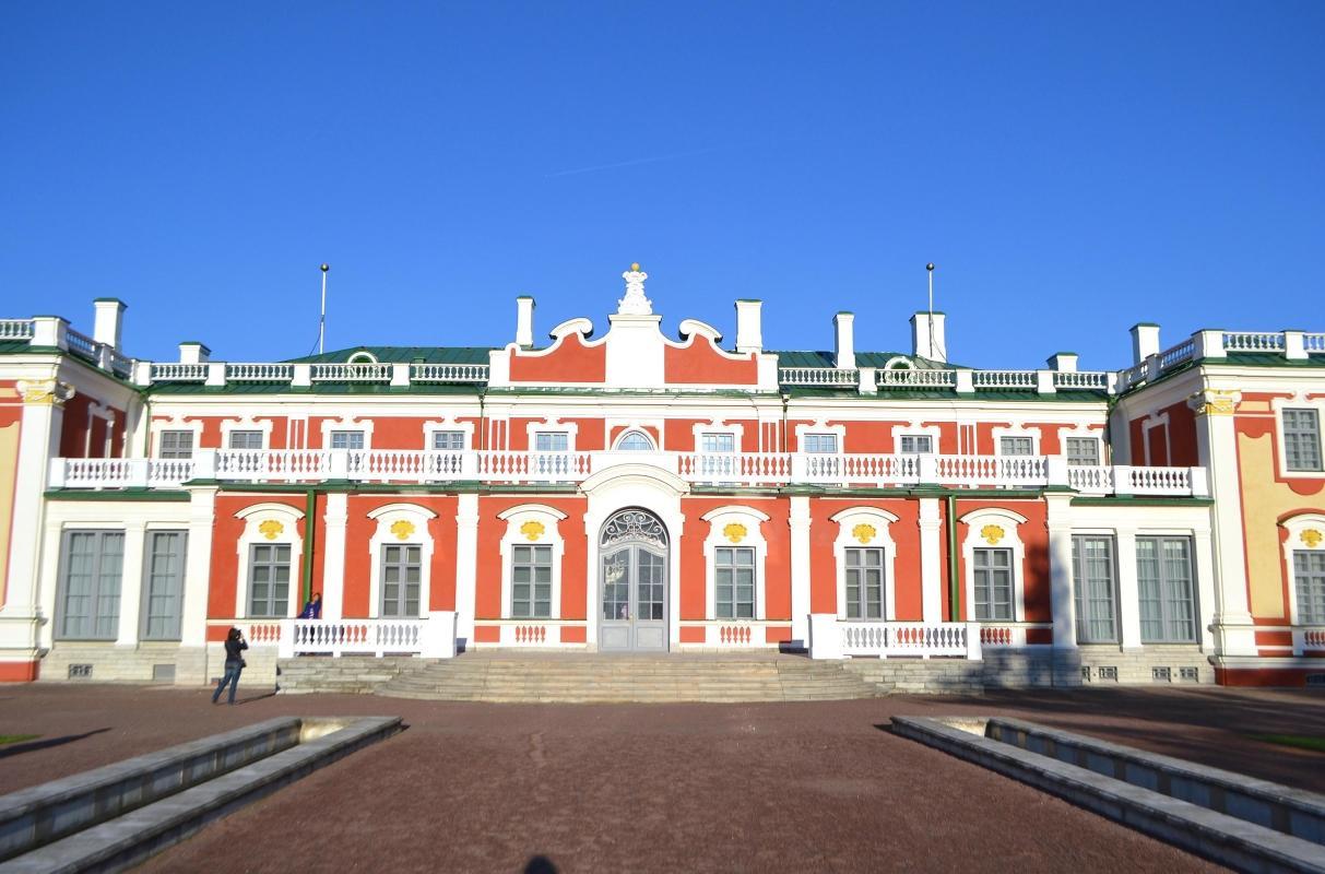 Kadriorg Palace