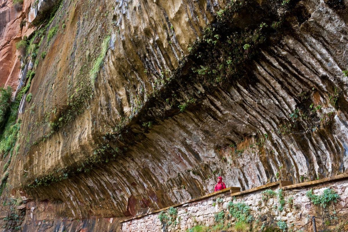 Weeping Rock Trail