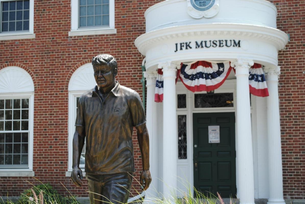 John F Kennedy Hyannis Museum