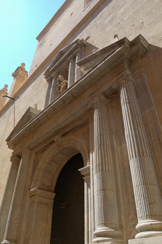 Co-Cathedral of St. Nicholas of Bari (Concatedral de San Nicolás de Bari)