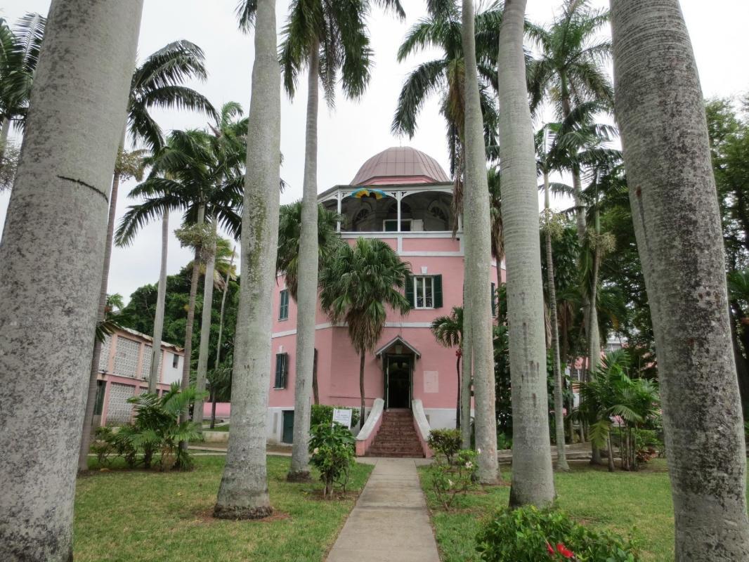 Nassau Public Library & Museum