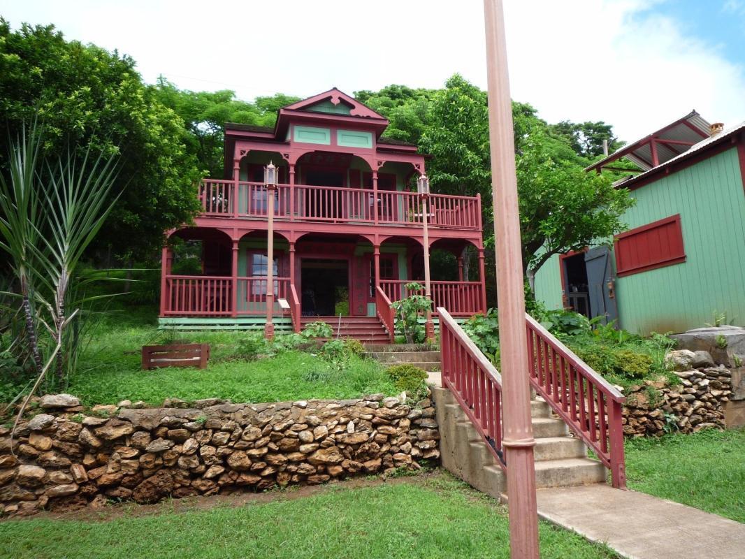 Hawaii's Plantation Village