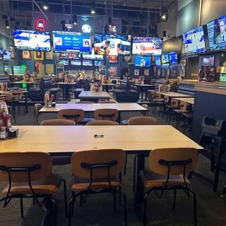 Buffalo Wild Wings - Columbus