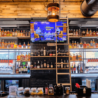 HOBNOB Neighborhood Tavern - Peachtree City