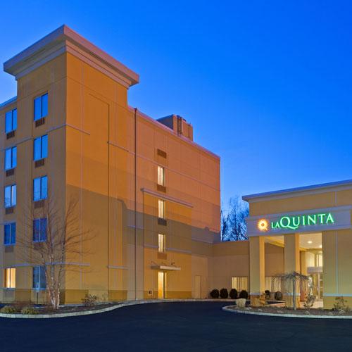 La Quinta Inn & Suites by Wyndham Danbury