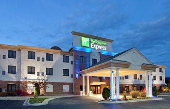 Holiday Inn Express Hotel & Suites