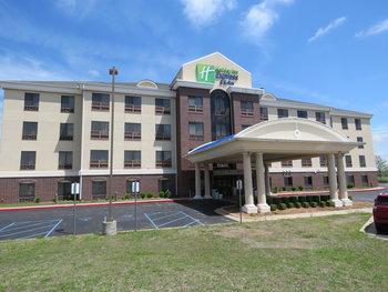 Holiday Inn Express & Suites