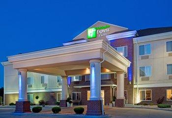 Holiday Inn Express & Suites Dickinson