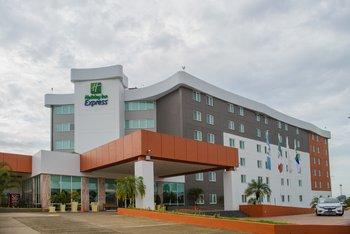 Holiday Inn Express & Suites