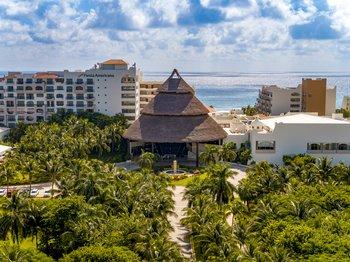 Grand Fiesta Americana Coral Beach Canc&#250;n All Inclusive Spa Resort