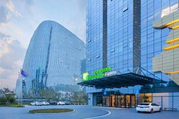 Holiday Inn Exp Zhengzhou Longzi La