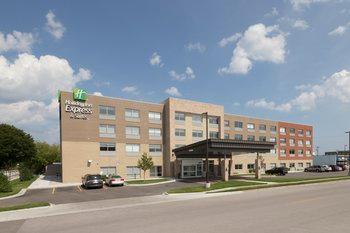 Holiday Inn Express & Suites Alpena - Downtown