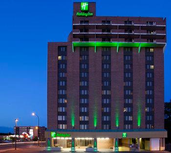 Holiday Inn Winnipeg Airport West