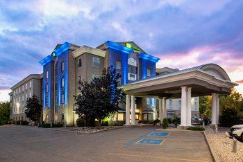 Holiday Inn Express Hotel & Suites Saskatoon Centre