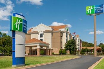 Holiday Inn Express & Suites