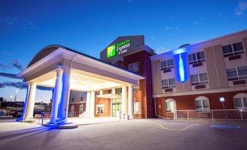 Holiday Inn Express & Suites