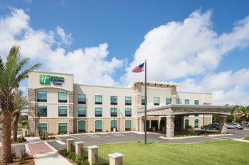 Holiday Inn Express & Suites Gulf Breeze Pensacola Area