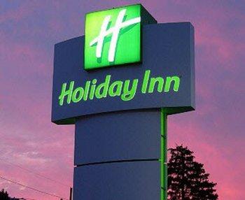 Holiday Inn & Suites Barstow