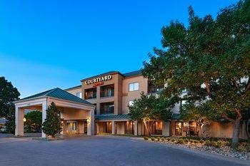 Courtyard by Marriott Dallas Plano at Legacy Park