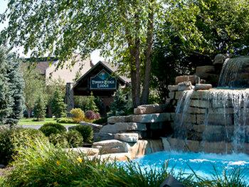 Timber Ridge Lodge & Water Park at Grand Geneva