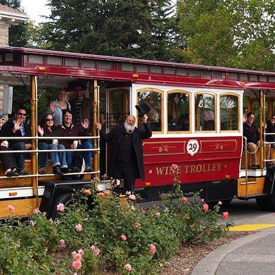 The Original Napa Valley Wine Trolley Classic Tour